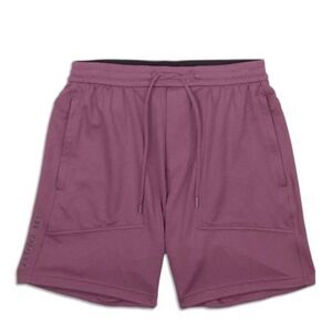 Men’s Lululemon Relaxed Fit Train Short‎ 8” Plum Size Medium